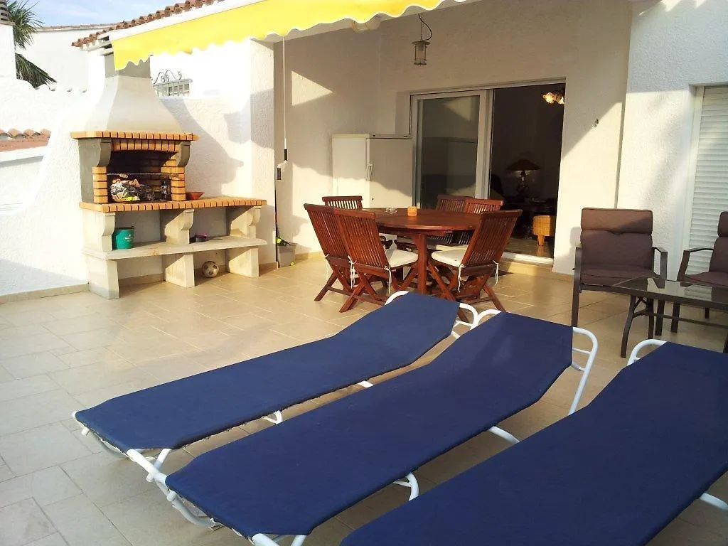 Casa vacanze Villa 009 Noguera Empuriabrava Spagna